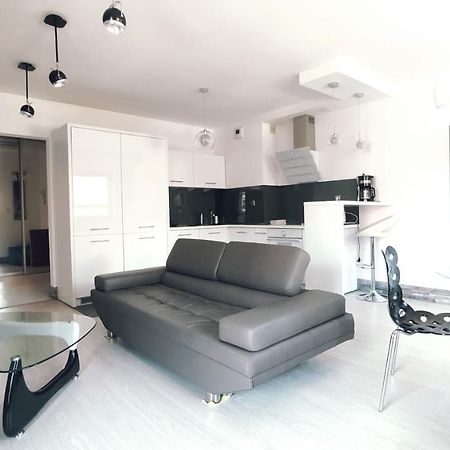 Łokietka 8B by Homeprime Kraków Zewnętrze zdjęcie