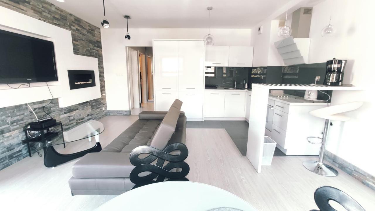 Łokietka 8B by Homeprime Kraków Zewnętrze zdjęcie
