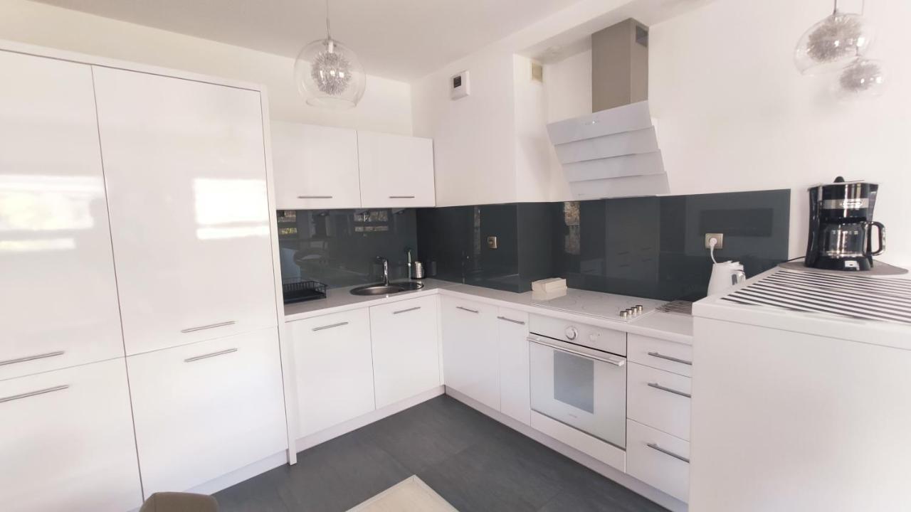 Łokietka 8B by Homeprime Kraków Zewnętrze zdjęcie